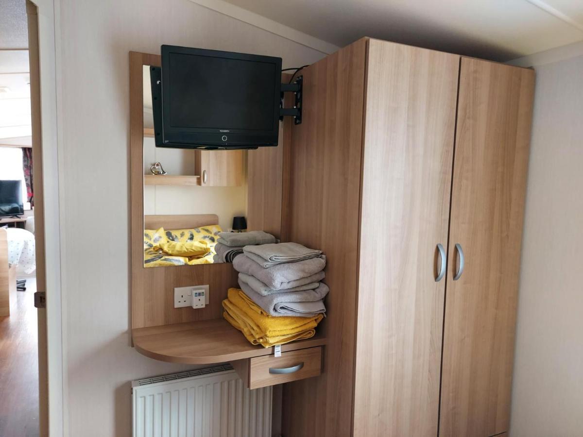95 Holiday Resort Unity 3 Bed Passes Included Brean Bagian luar foto